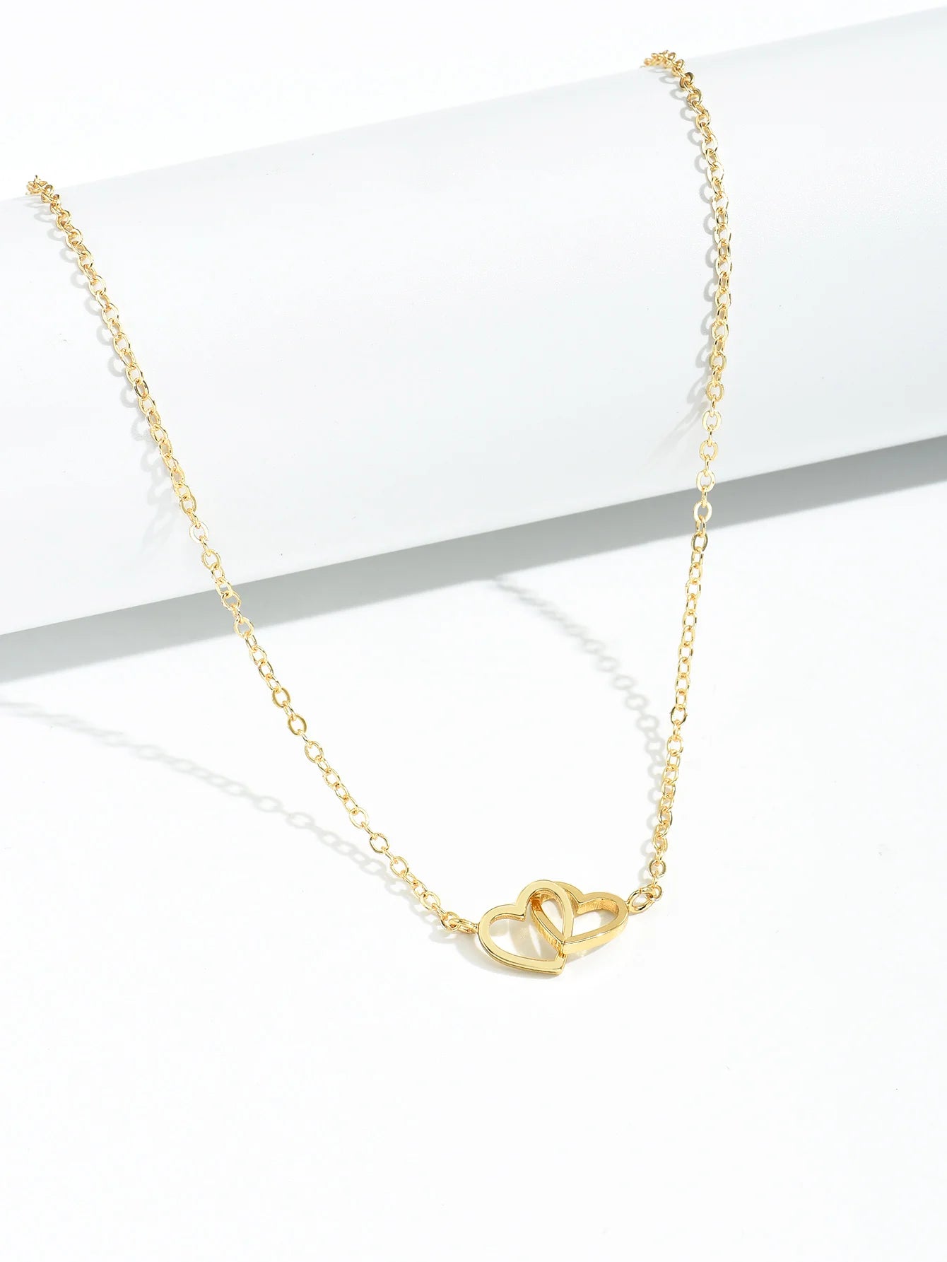 Collier chaîne en forme de cœur creux double pour femme, mignon et minuscule, à la mode